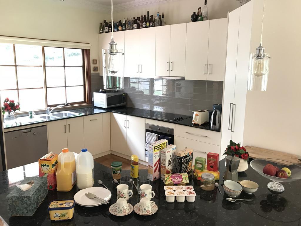 Helen'S Homestead Enfield Экстерьер фото